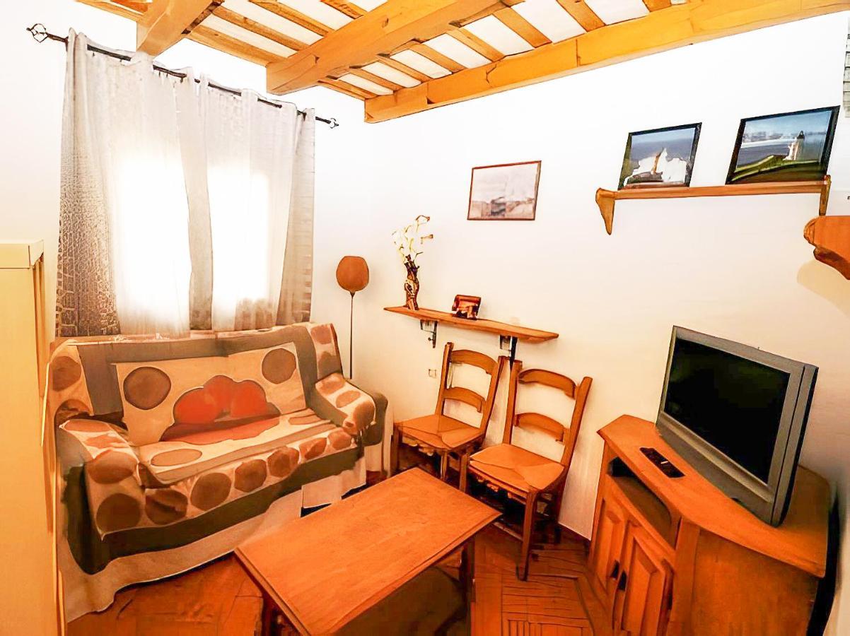 Apartamentos Cerca Del Mar Con Azotea Comunitaria โกนิล เด ลาฟรอนเตรา ภายนอก รูปภาพ