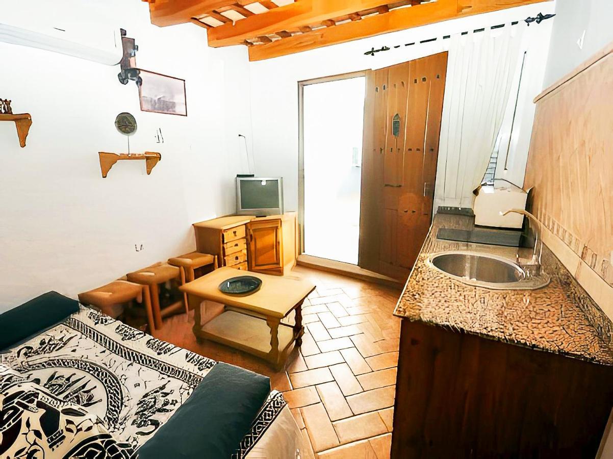 Apartamentos Cerca Del Mar Con Azotea Comunitaria โกนิล เด ลาฟรอนเตรา ภายนอก รูปภาพ